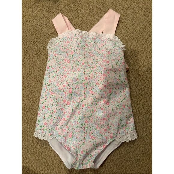 NWT The Beaufort Bonnet Company Sisi Sunsuit - Mountain Brook Mini Floral With P - Picture 2 of 6